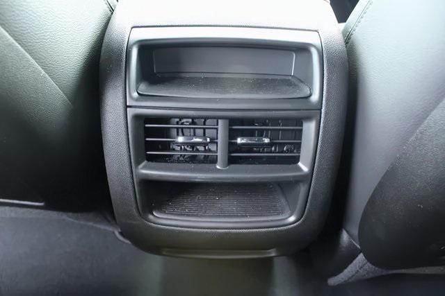 new 2025 Cadillac XT5 car, priced at $45,188