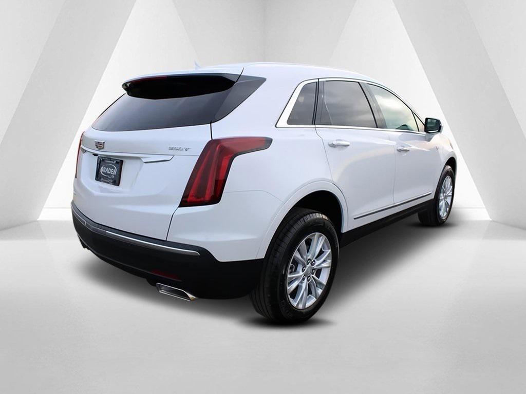 new 2025 Cadillac XT5 car, priced at $45,188
