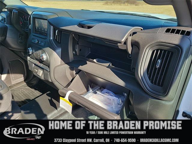 new 2024 GMC Sierra 1500 car, priced at $42,600