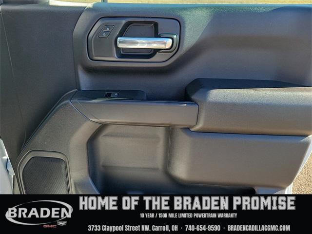 new 2024 GMC Sierra 1500 car, priced at $42,600