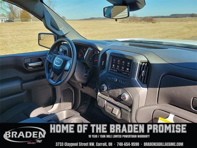 new 2024 GMC Sierra 1500 car, priced at $42,600