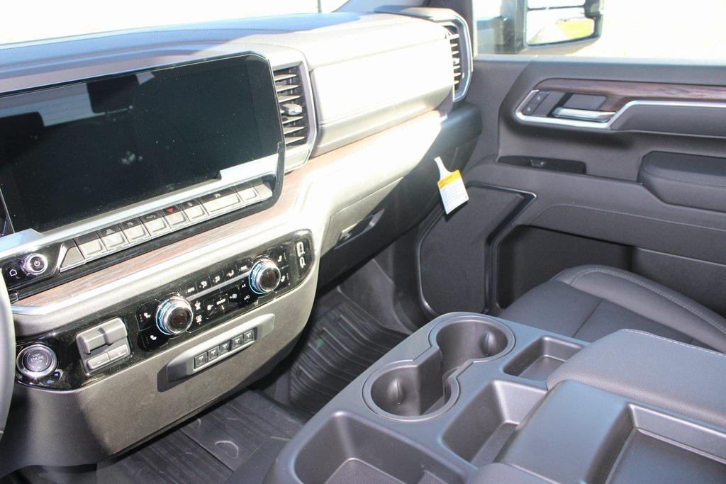 new 2026 GMC Sierra 3500 car, priced at $75,998