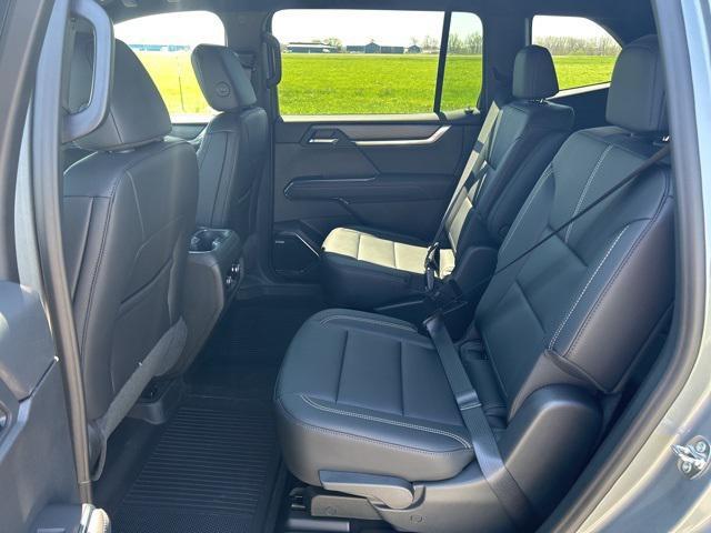 new 2025 GMC Acadia car, priced at $46,375
