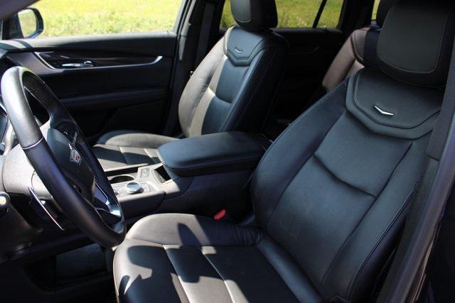 used 2020 Cadillac XT6 car, priced at $25,972