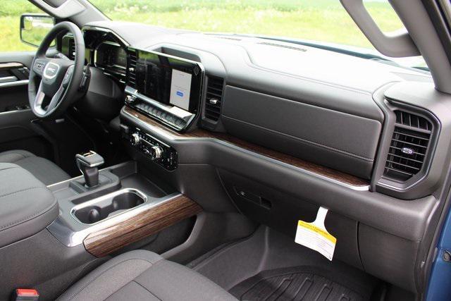 new 2025 GMC Sierra 1500 car, priced at $64,650
