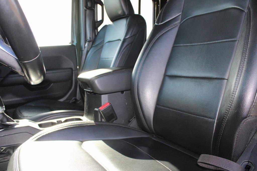 used 2021 Jeep Wrangler Unlimited car, priced at $31,285