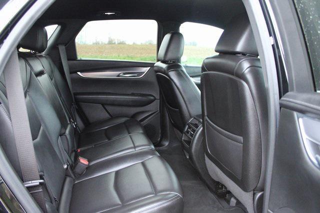 used 2022 Cadillac XT5 car, priced at $24,814