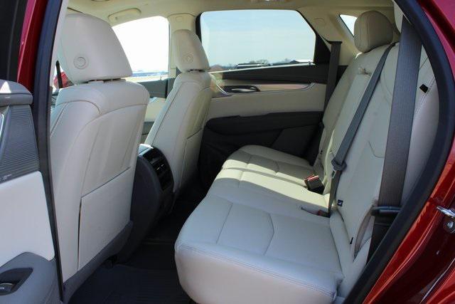 new 2025 Cadillac XT5 car, priced at $52,540