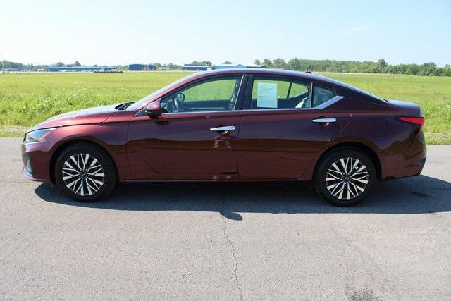 used 2023 Nissan Altima car, priced at $21,000