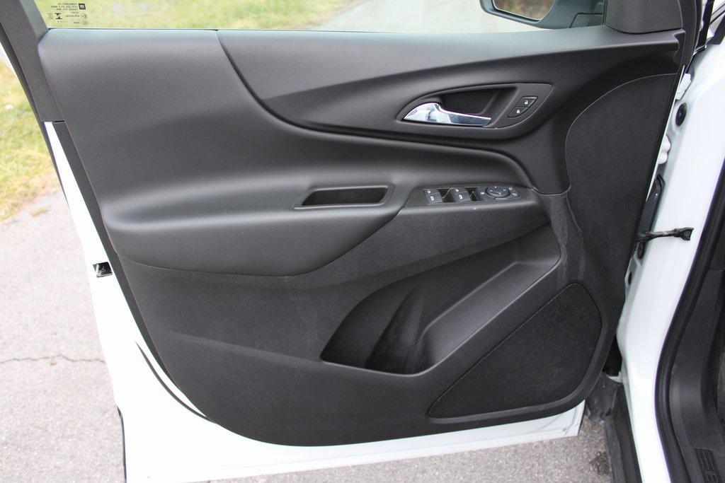 used 2024 Chevrolet Equinox car, priced at $23,499