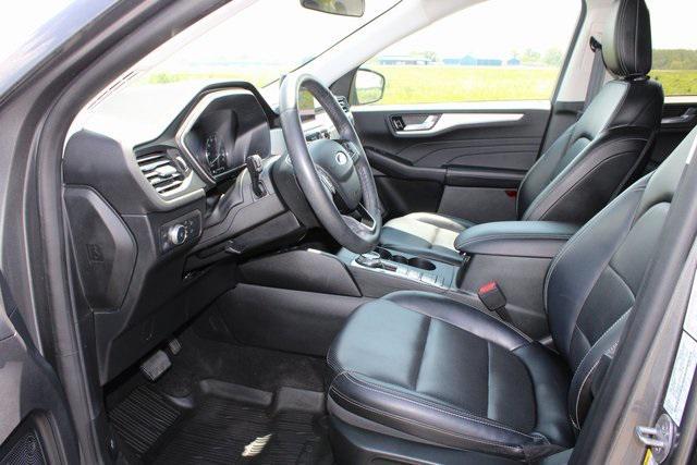 used 2022 Ford Escape car, priced at $22,251