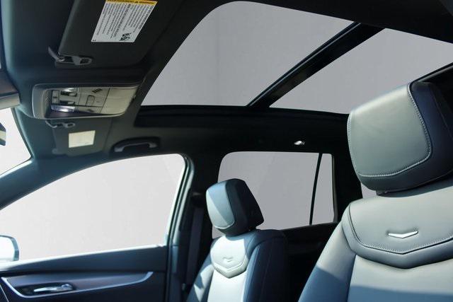 new 2025 Cadillac XT6 car, priced at $46,490