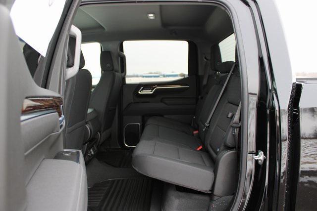 new 2025 GMC Sierra 1500 car, priced at $51,352