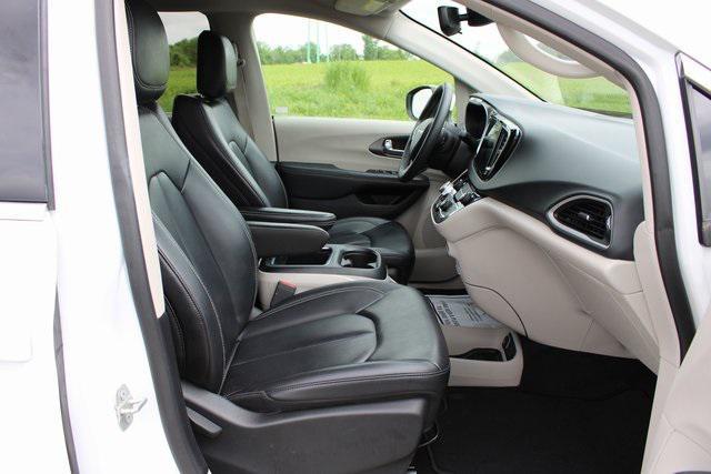 used 2023 Chrysler Pacifica car, priced at $21,997