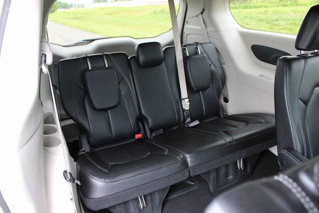used 2023 Chrysler Pacifica car, priced at $21,997