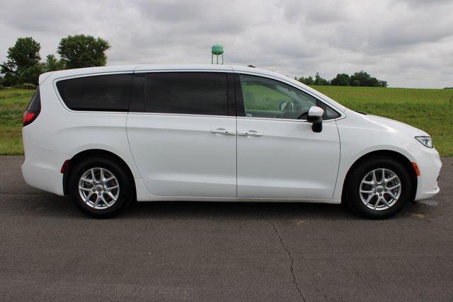 used 2023 Chrysler Pacifica car, priced at $21,997