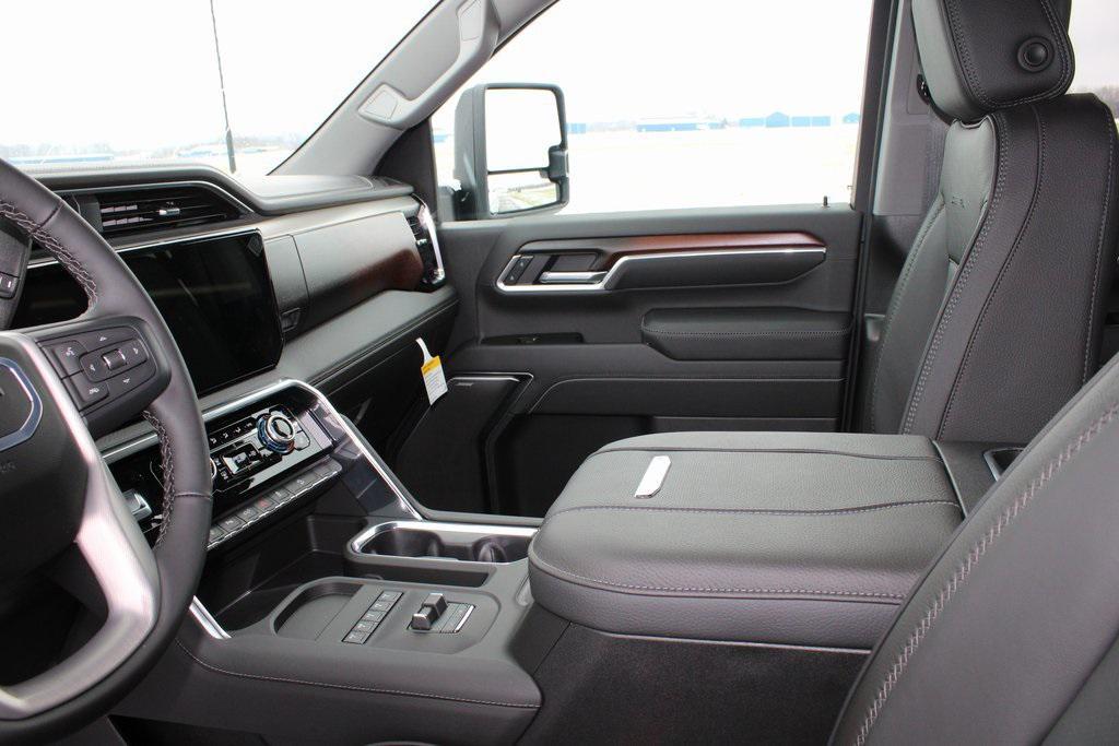 new 2026 GMC Sierra 3500 car, priced at $90,651