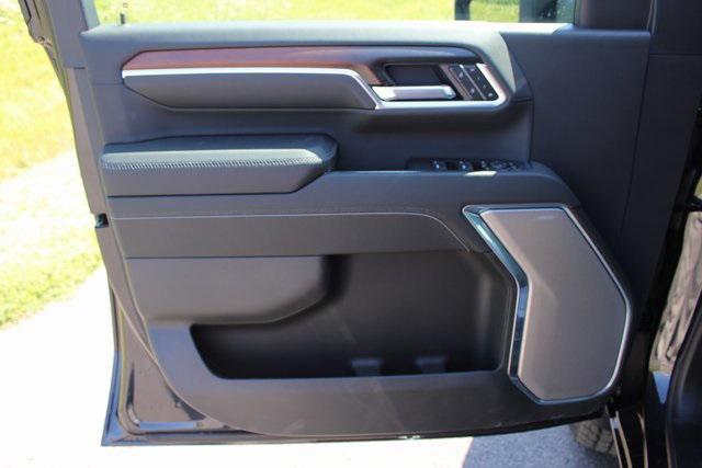 new 2025 GMC Sierra 2500 car, priced at $92,620