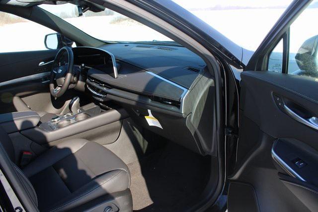 new 2025 Cadillac XT4 car, priced at $43,450