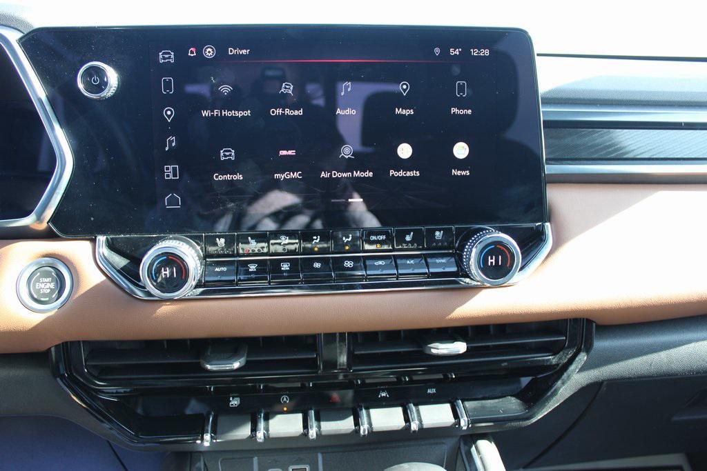 used 2023 GMC Canyon car, priced at $38,690