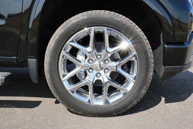new 2024 GMC Sierra 1500 car, priced at $74,805