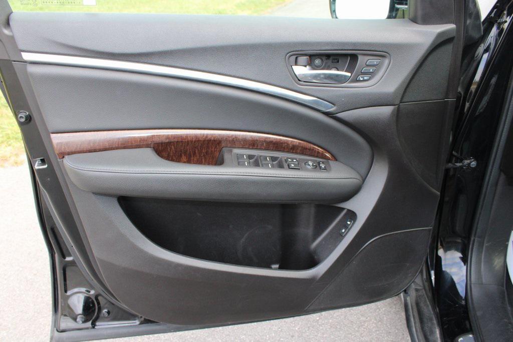 used 2018 Acura MDX car, priced at $20,273