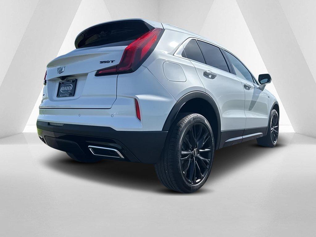 new 2025 Cadillac XT4 car, priced at $43,890
