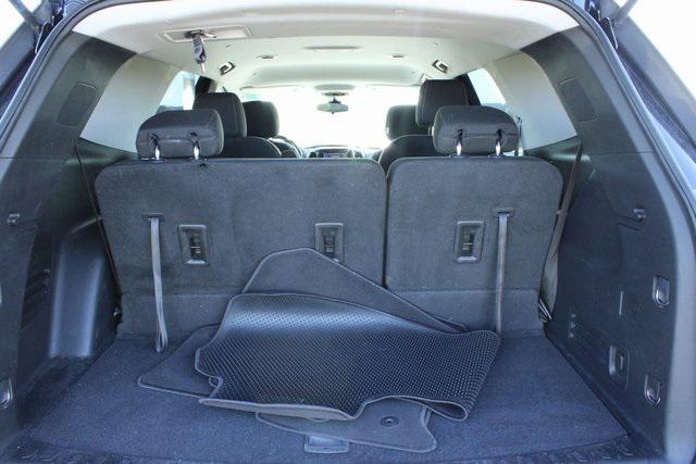 used 2021 Chevrolet Traverse car, priced at $19,989