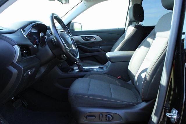 used 2021 Chevrolet Traverse car, priced at $19,989