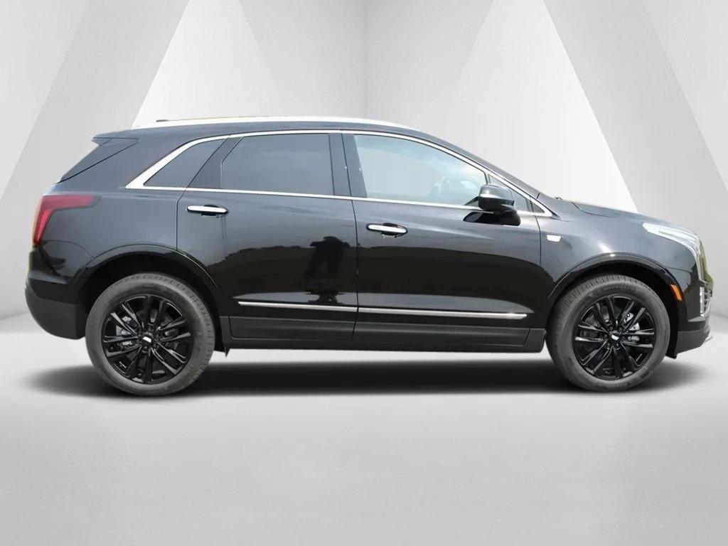 new 2025 Cadillac XT5 car, priced at $52,968