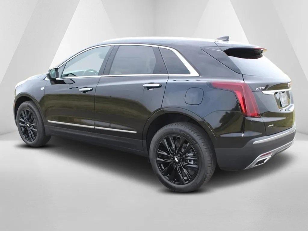 new 2025 Cadillac XT5 car, priced at $52,968