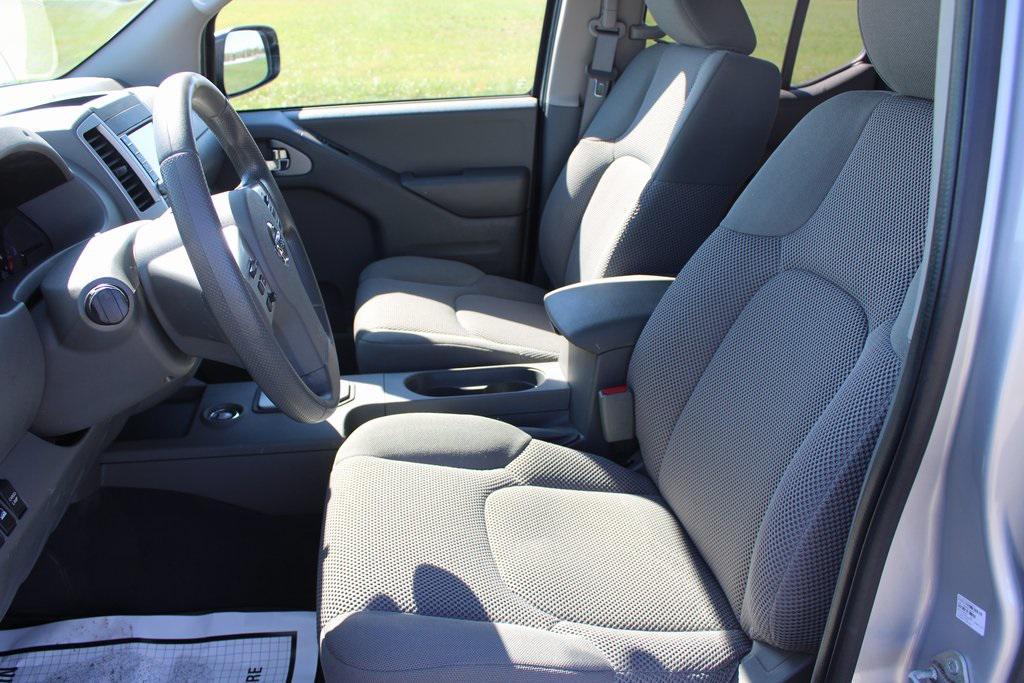 used 2021 Nissan Frontier car, priced at $23,262