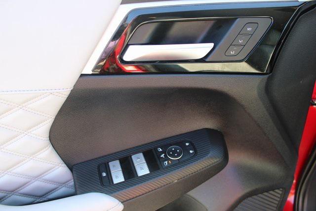 used 2023 Mitsubishi Outlander PHEV car, priced at $28,994