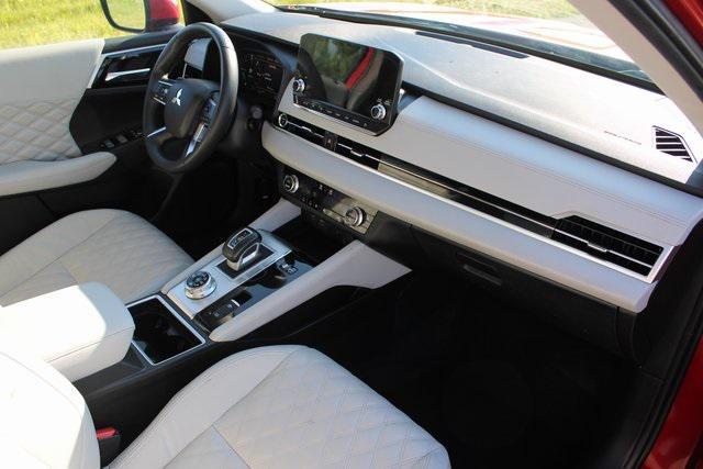 used 2023 Mitsubishi Outlander PHEV car, priced at $28,994