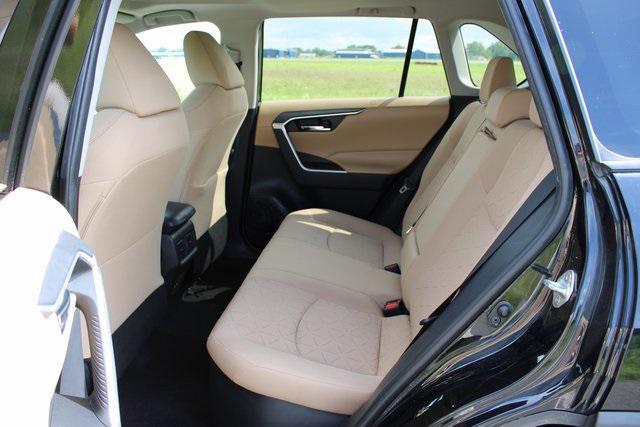 used 2020 Toyota RAV4 Hybrid car, priced at $21,821