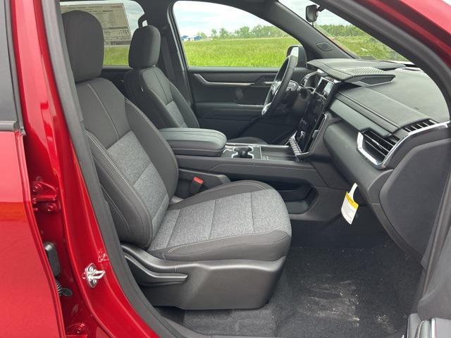 new 2025 GMC Acadia car, priced at $45,490