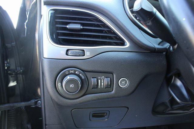 used 2019 Jeep Cherokee car, priced at $16,655
