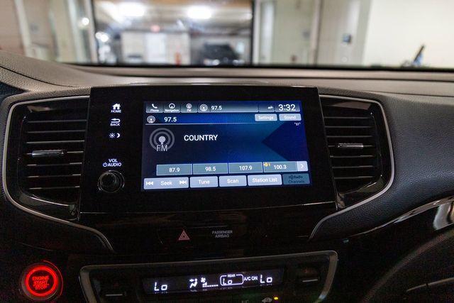used 2019 Honda Pilot car, priced at $32,995