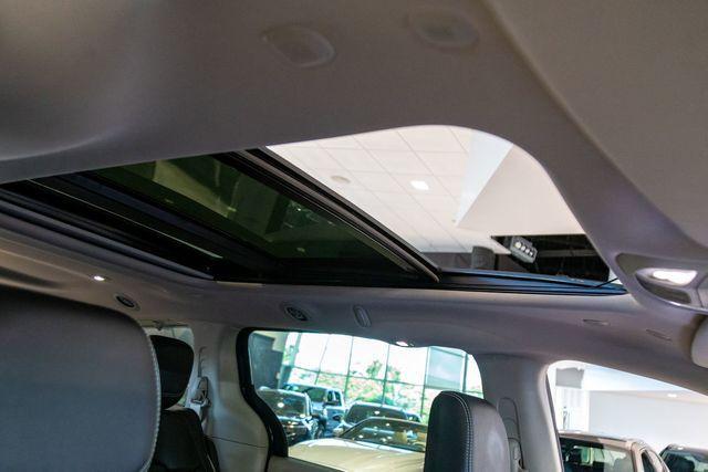 used 2022 Chrysler Pacifica Hybrid car, priced at $39,995