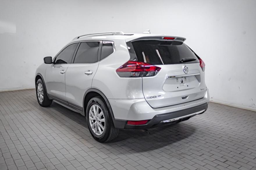 used 2019 Nissan Rogue car, priced at $19,995