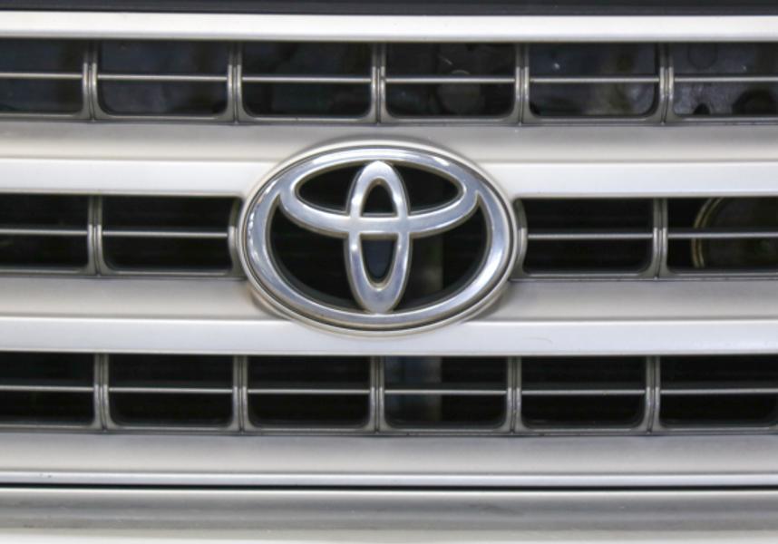 used 2003 Toyota Highlander car, priced at $7,995