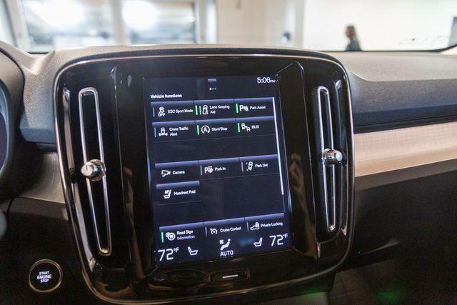 used 2019 Volvo XC40 car, priced at $24,995