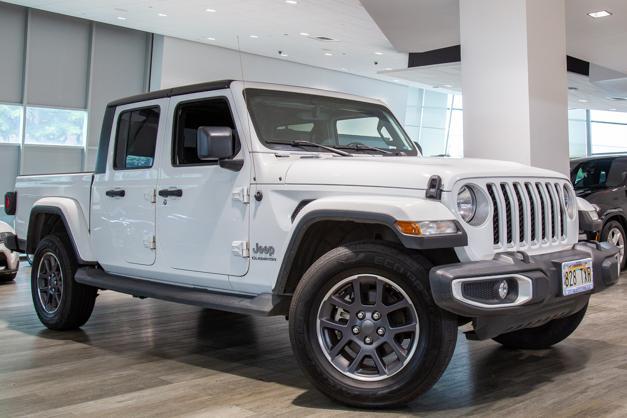 used 2021 Jeep Gladiator car, priced at $34,995
