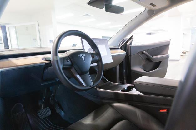 used 2021 Tesla Model Y car, priced at $34,995