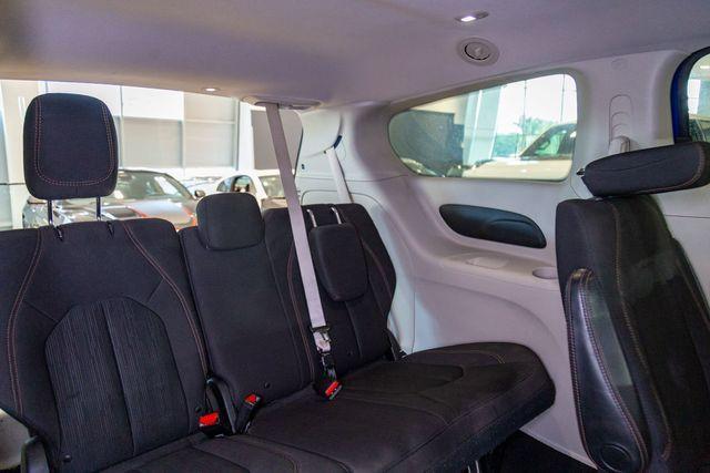 used 2018 Chrysler Pacifica car