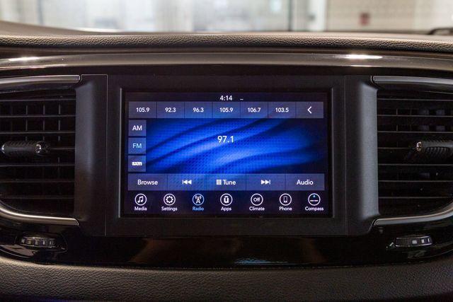 used 2018 Chrysler Pacifica car