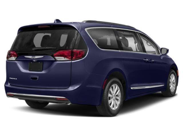 used 2018 Chrysler Pacifica car