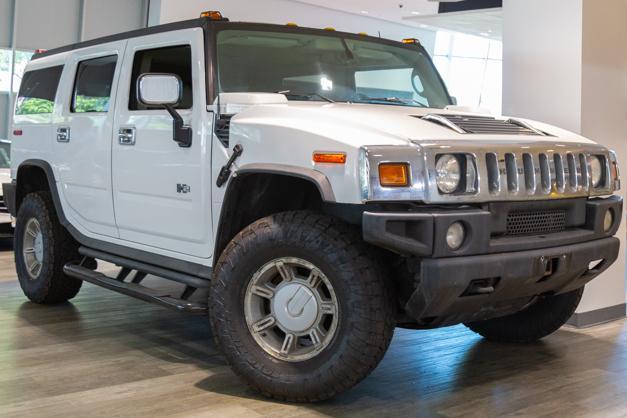 used 2004 Hummer H2 car, priced at $19,995