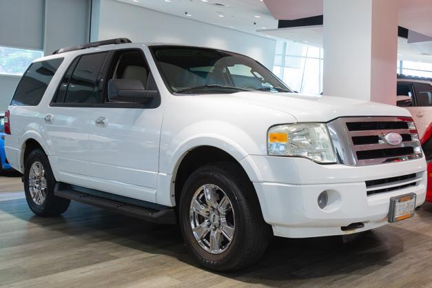 used 2009 Ford Expedition car, priced at $12,995