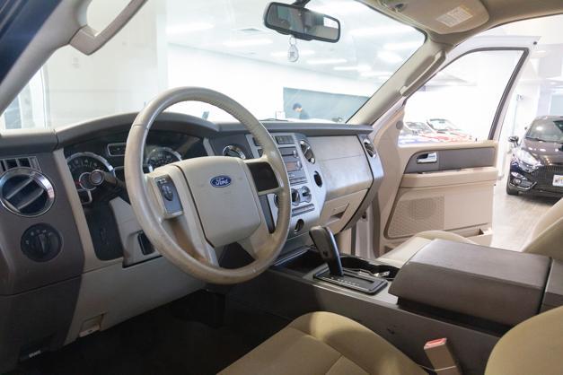 used 2009 Ford Expedition car, priced at $12,995